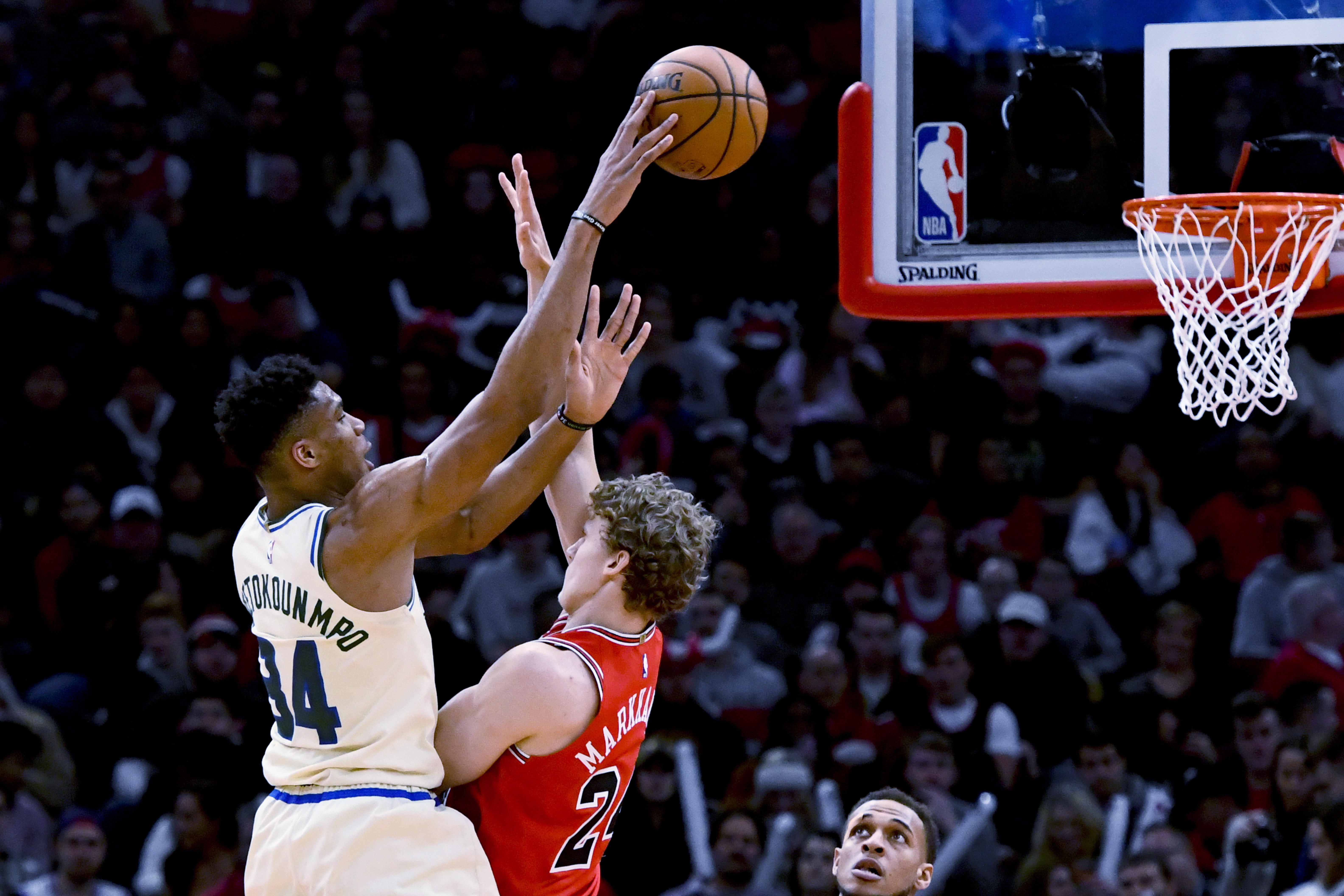 九游体育官网-里程碑夜！阿森纳迎来里程碑，社区盾国际比赛日刷纪录，球迷炸锅，赛季目标并未改变的简单介绍